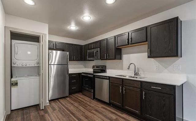 1925 Moser Avenue - Photo 1