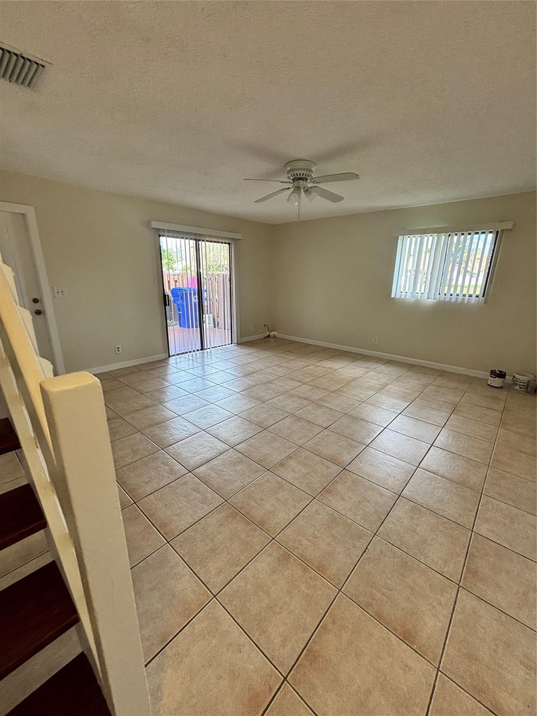 224 San Remo Boulevard - Photo 14