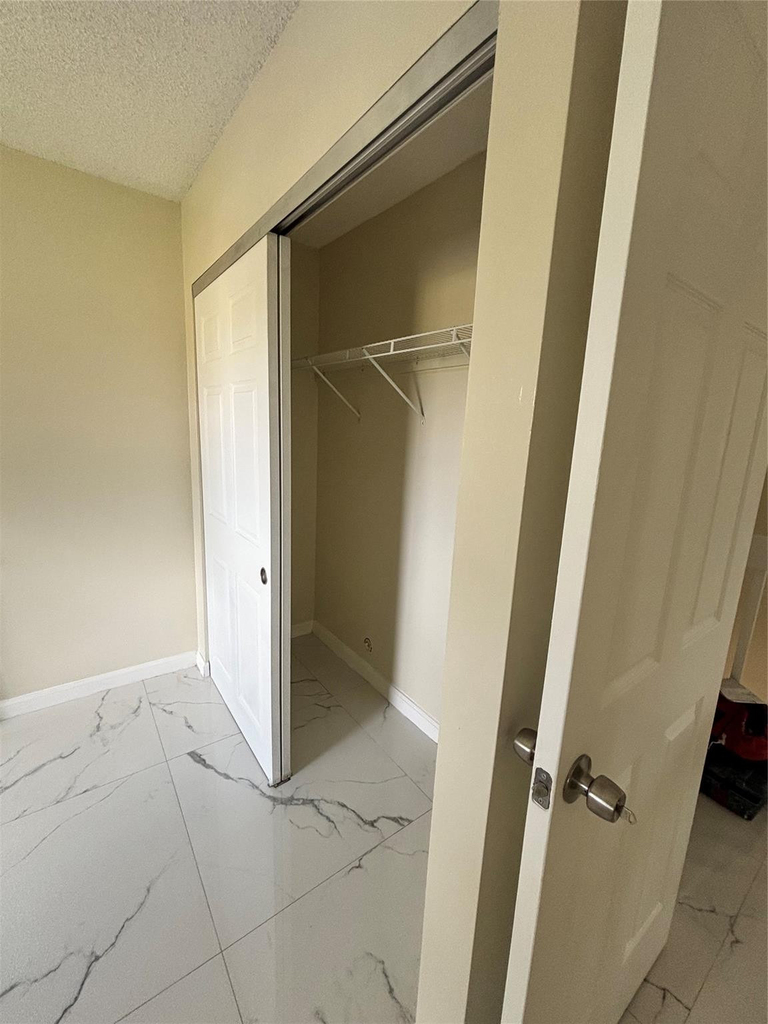 224 San Remo Boulevard - Photo 36