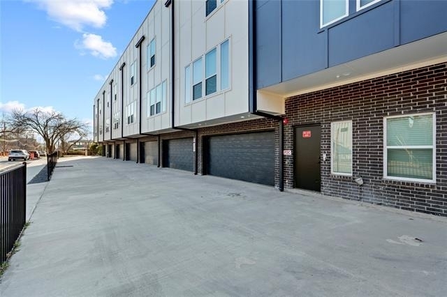7207 Mohawk Drive - Photo 1