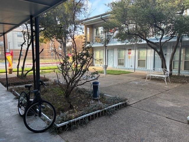 425 S Oak Street - Photo 19