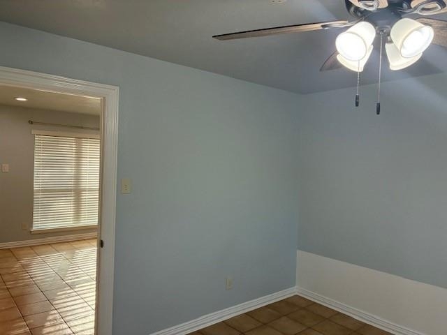 425 S Oak Street - Photo 7