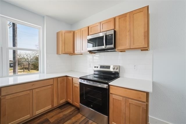 401 Bryan Street - Photo 18