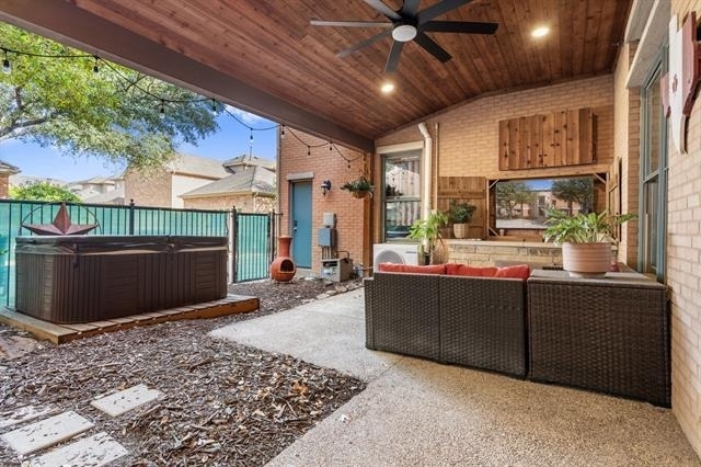 8444 Library Street - Photo 0