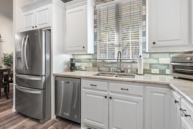 8444 Library Street - Photo 11
