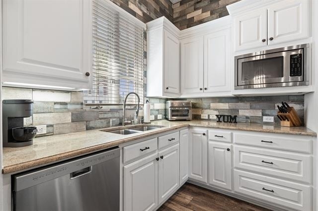 8444 Library Street - Photo 12