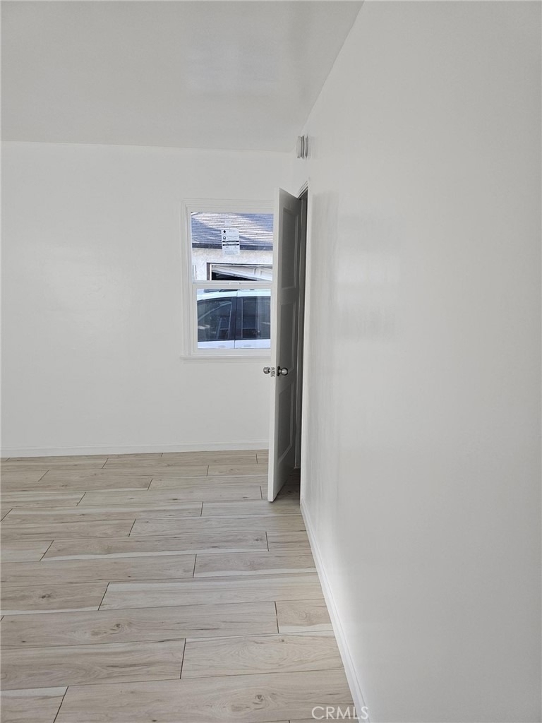 1310 W 89th Street - Photo 15