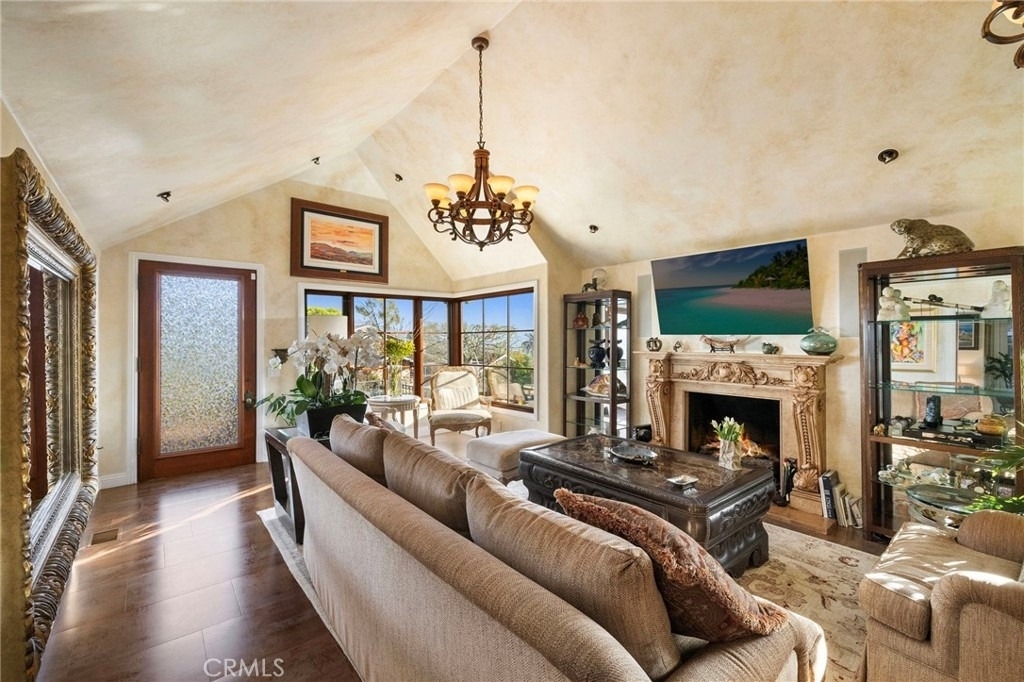 486 Holly Street - Photo 3