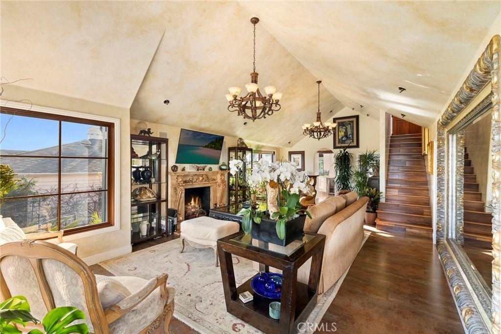 486 Holly Street - Photo 4