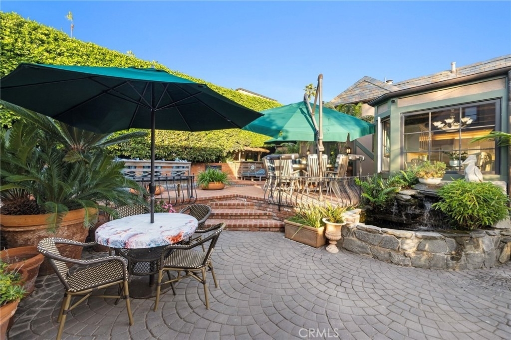486 Holly Street - Photo 24