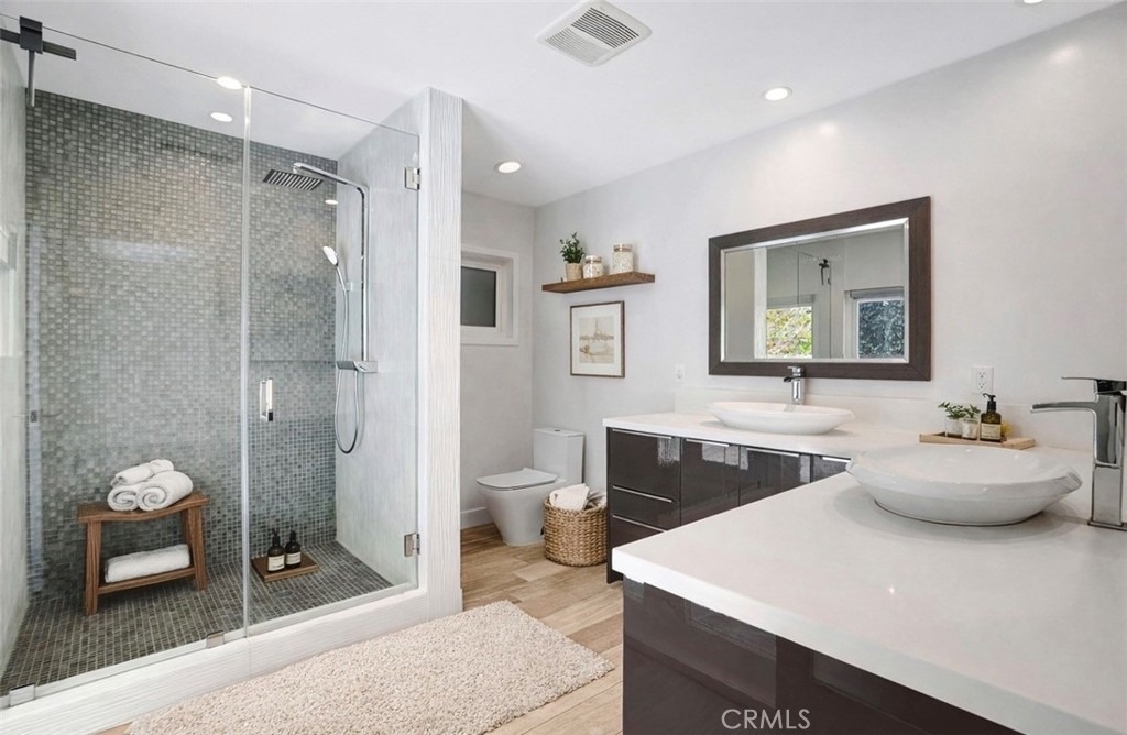 4450 Hayvenhurst - Photo 15
