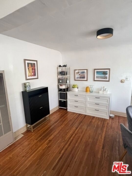 4354 Coolidge Avenue - Photo 4