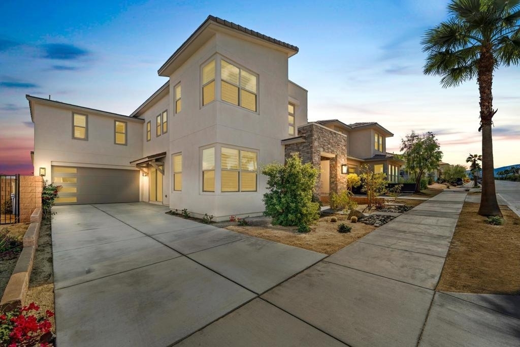 35722 Mccarthy Street - Photo 1