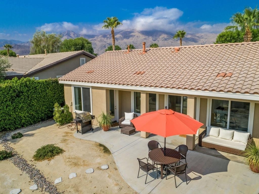 60224 Honeysuckle Street - Photo 3