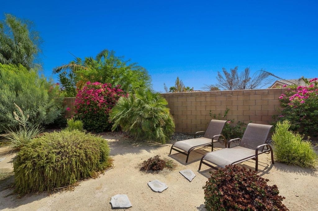 60224 Honeysuckle Street - Photo 19