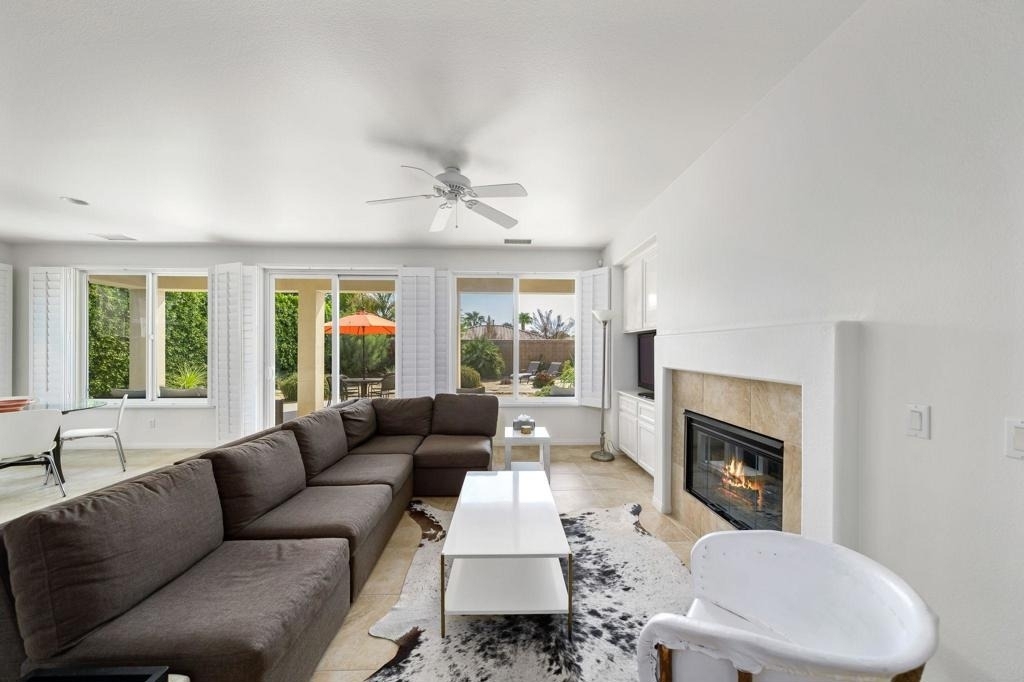 60224 Honeysuckle Street - Photo 7