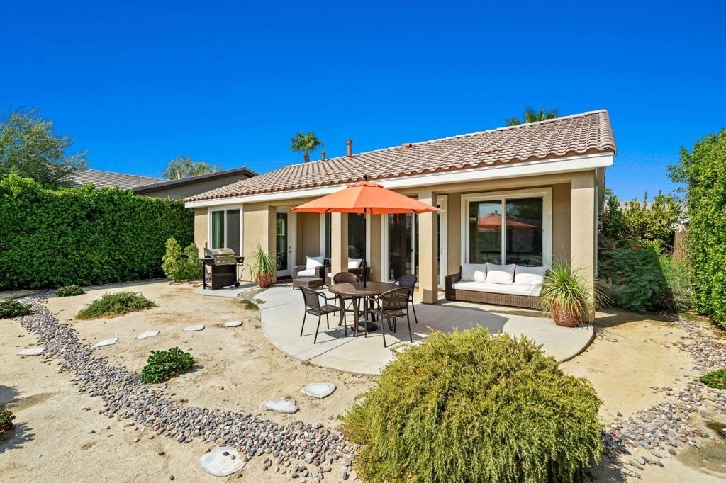 60224 Honeysuckle Street - Photo 21