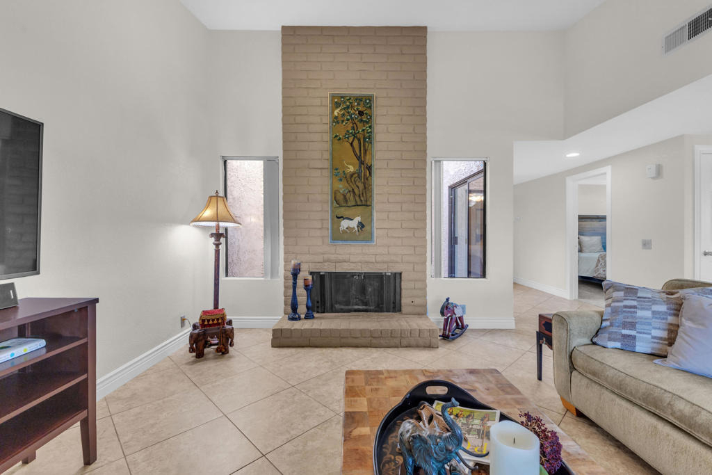 168 Camino Arroyo S - Photo 16