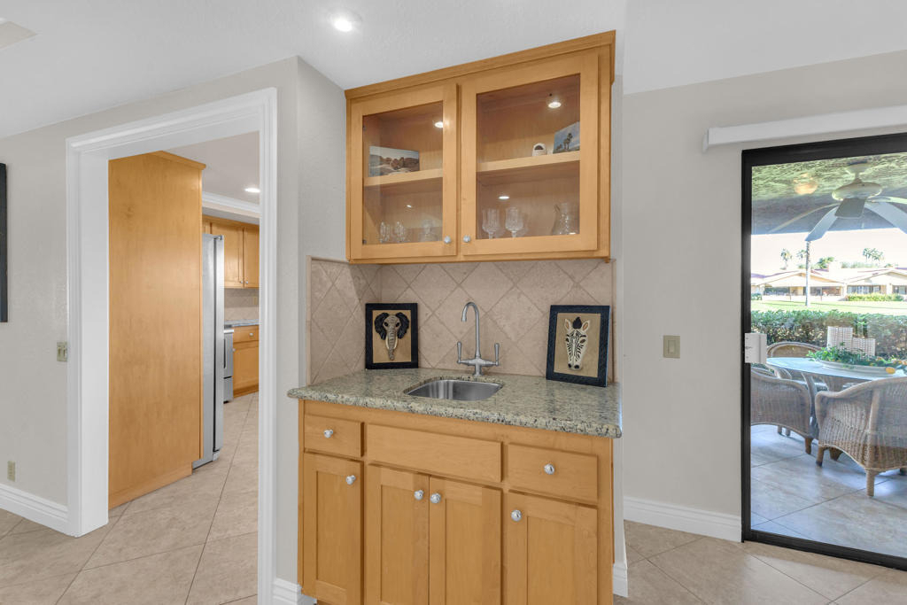 168 Camino Arroyo S - Photo 17