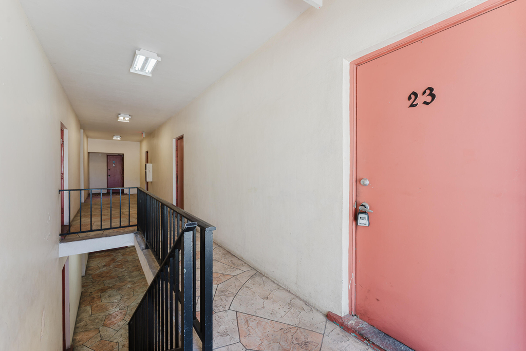 606 Nw 13th Street - Photo 33