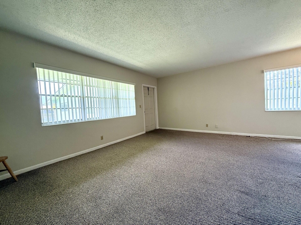 69 Norwich C - Photo 5