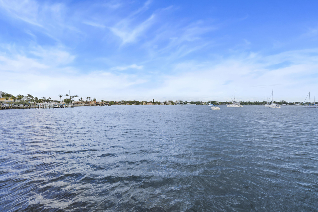 122 S Lake Drive - Photo 39