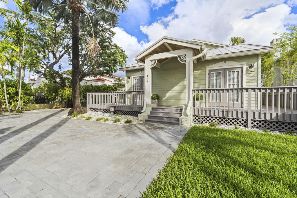 122 S Lake Drive - Photo 16