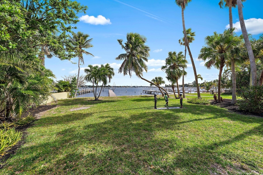 122 S Lake Drive - Photo 10
