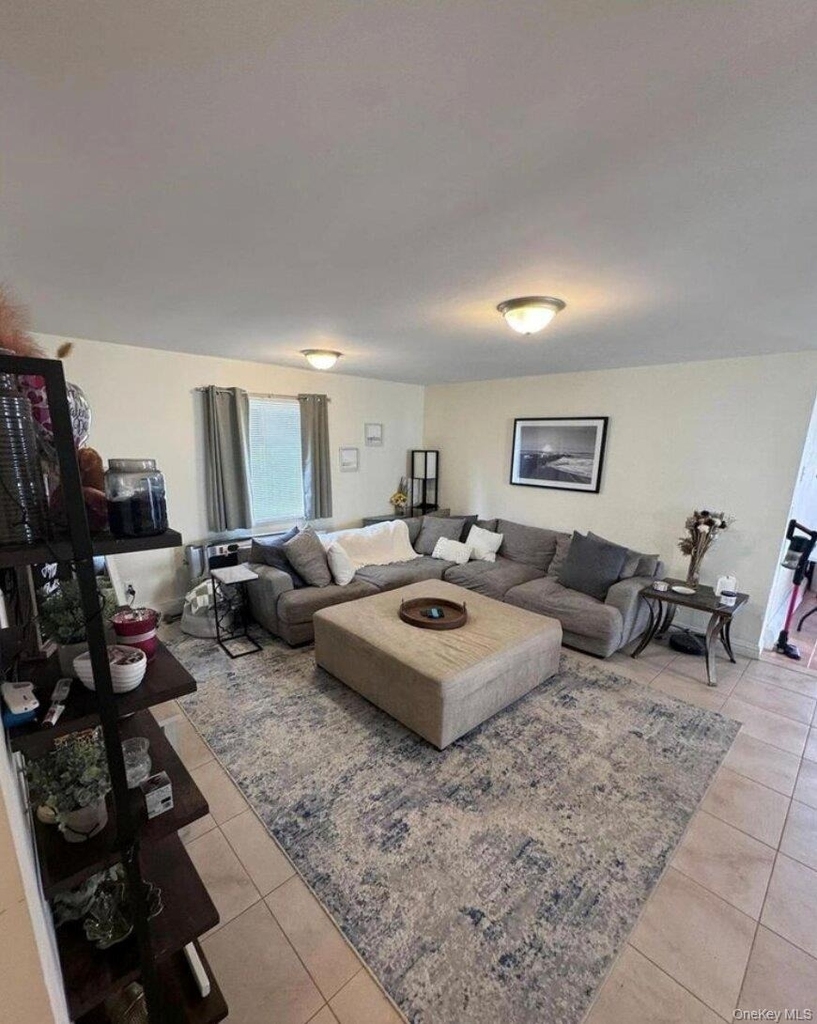 518 E Penn Street - Photo 7
