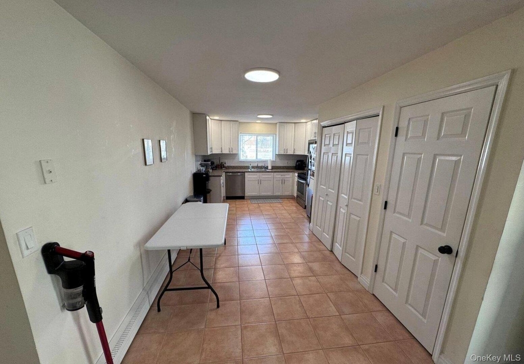 518 E Penn Street - Photo 6