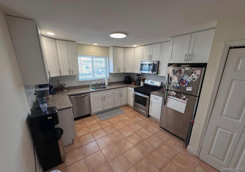 518 E Penn Street - Photo 4