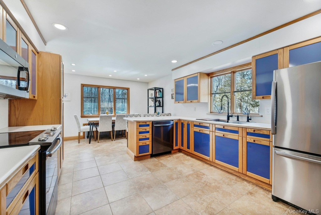 2905 Private Road - Photo 9