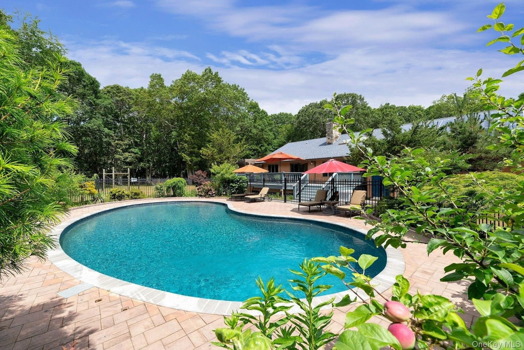2905 Private Road - Photo 0