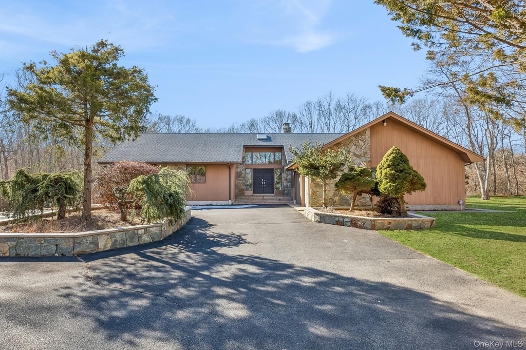 2905 Private Road - Photo 2