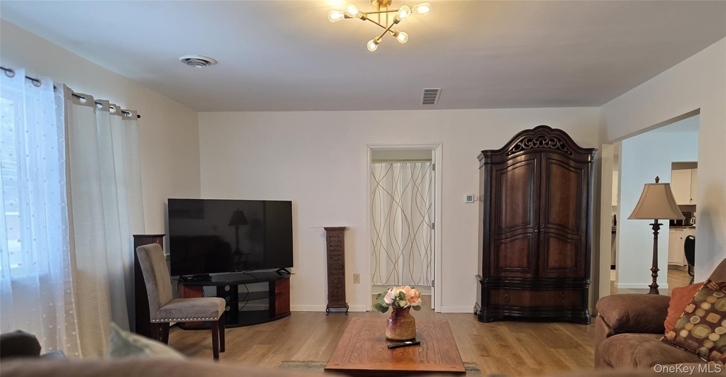 90 West Market - Photo 6