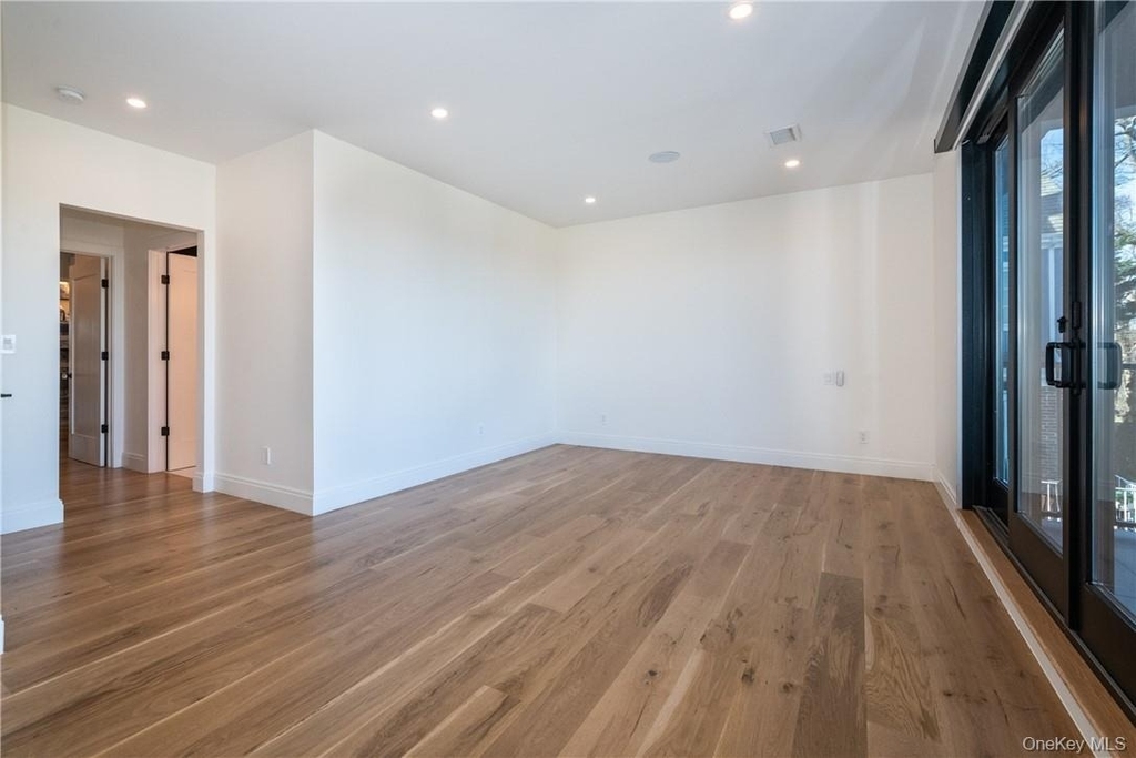23 Poplar Street - Photo 14