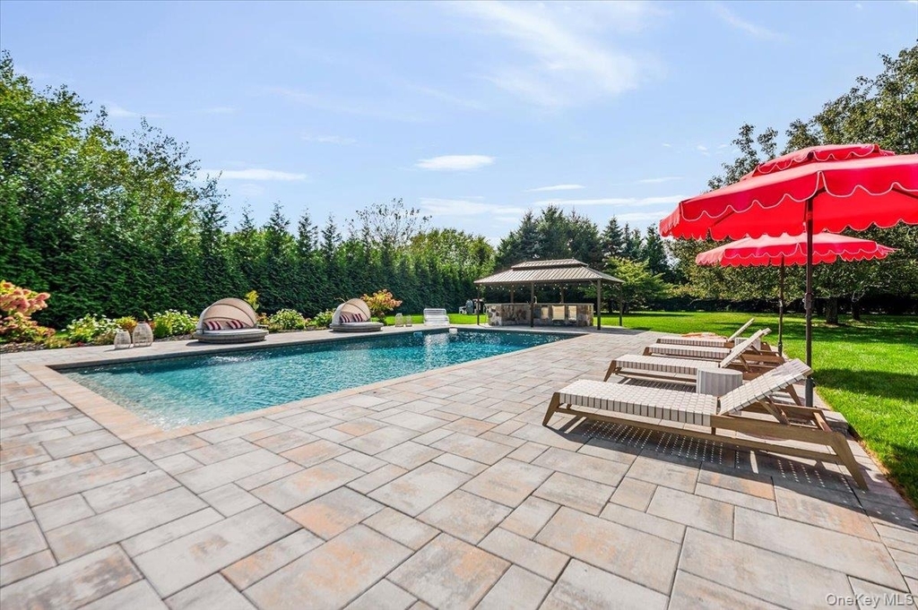 525 Rocky Point Road - Photo 2