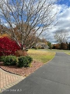 209 Samuel Court - Photo 4