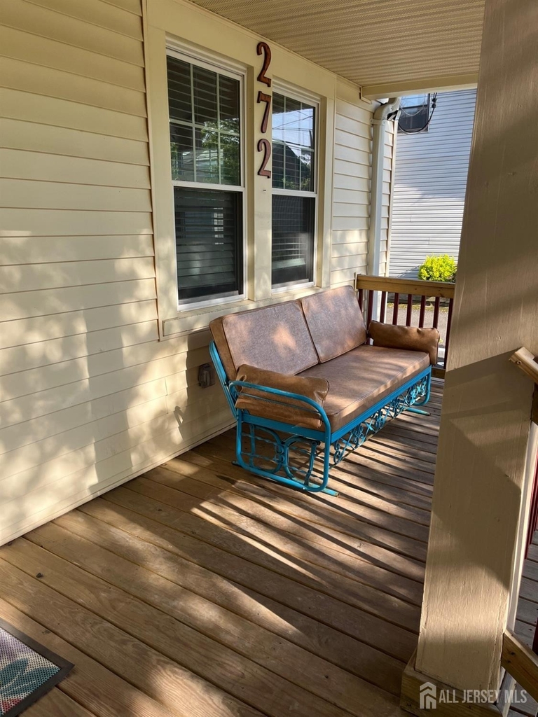 272 Lake Avenue - Photo 1