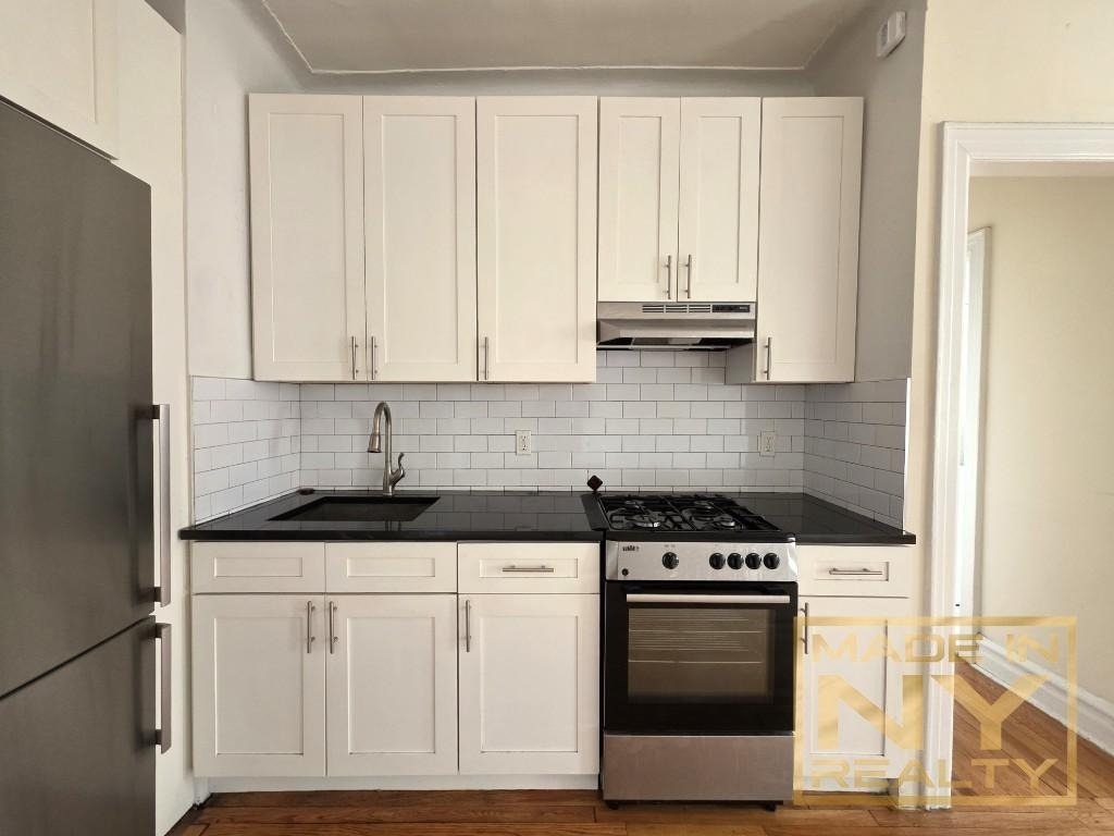 35-07 32nd Street - Photo 0