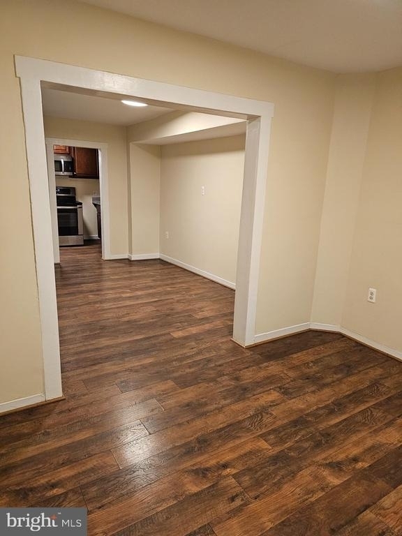 28 E Pall Mall - Photo 9