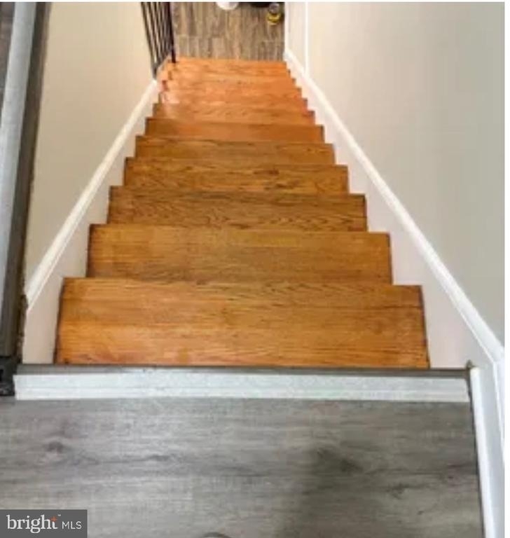 1105 Franklin Street - Photo 2