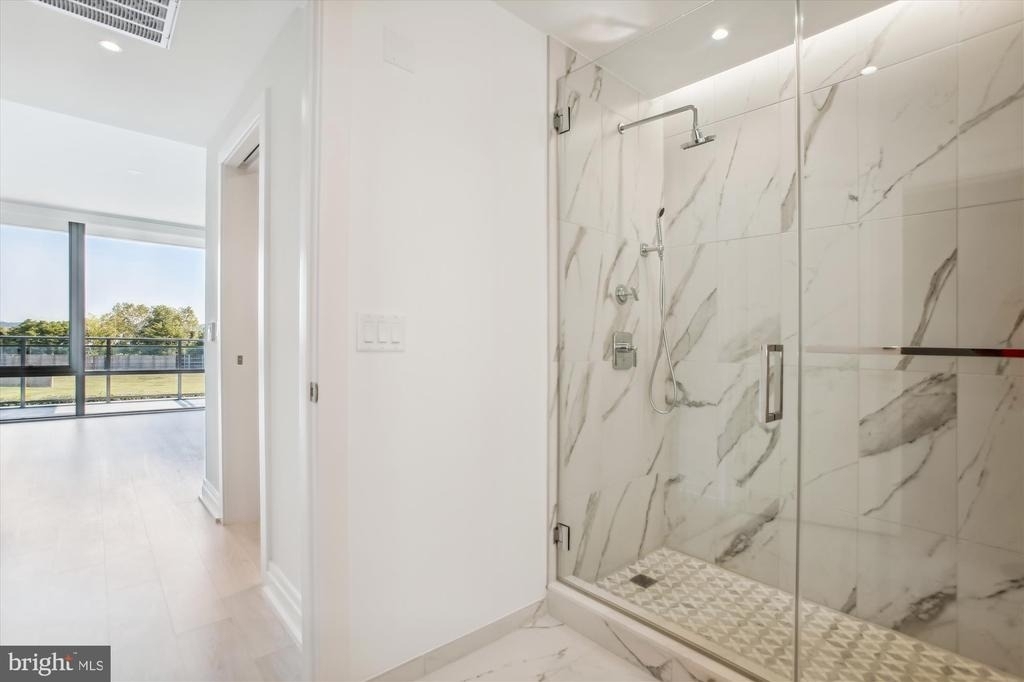 1201 N Royal Street - Photo 11