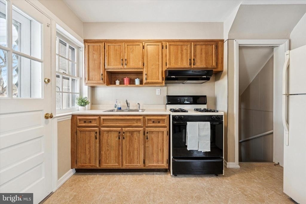 8711 Old Line Road - Photo 5
