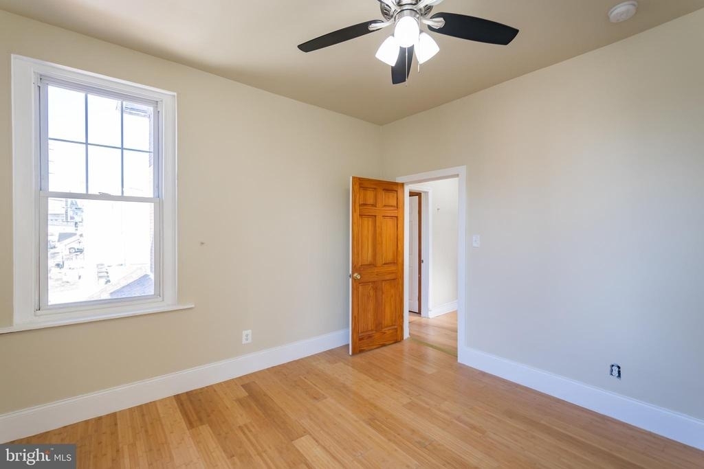 5426 W Jefferson Street - Photo 16