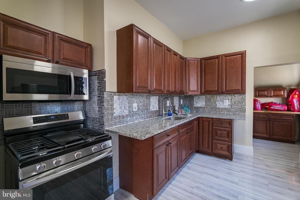 5426 W Jefferson Street - Photo 6