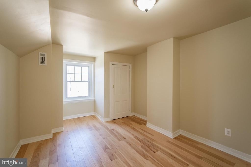 5426 W Jefferson Street - Photo 25
