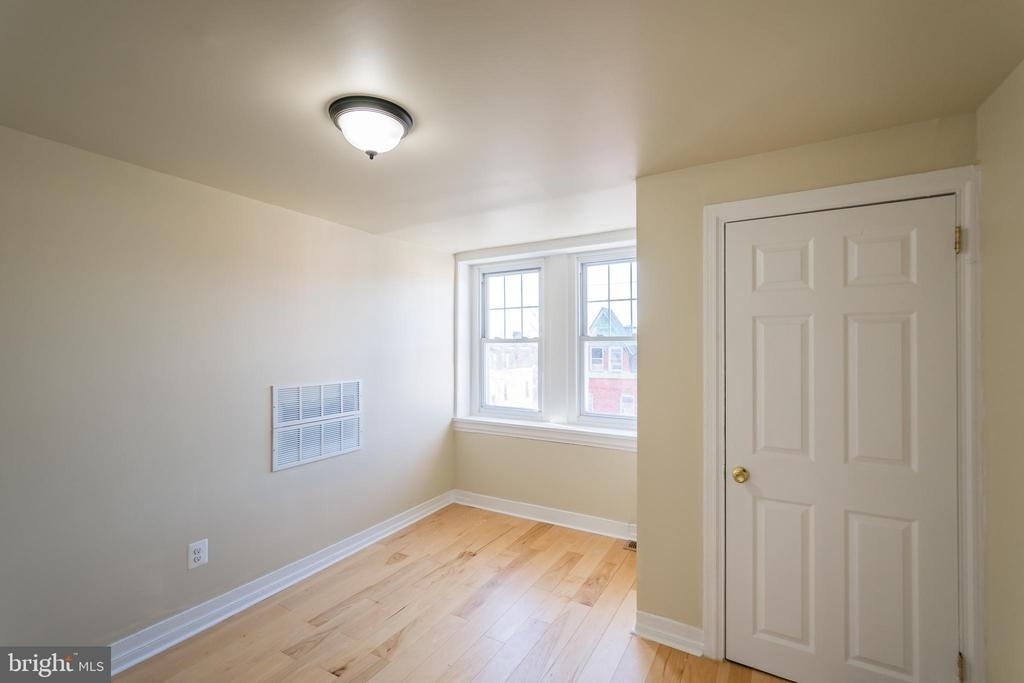 5426 W Jefferson Street - Photo 22