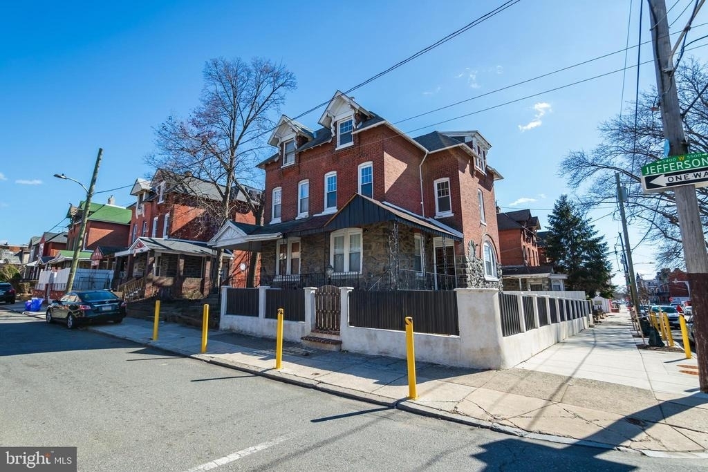 5426 W Jefferson Street - Photo 31