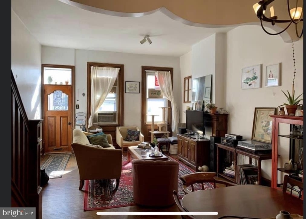 2038 E Dauphin Street - Photo 3